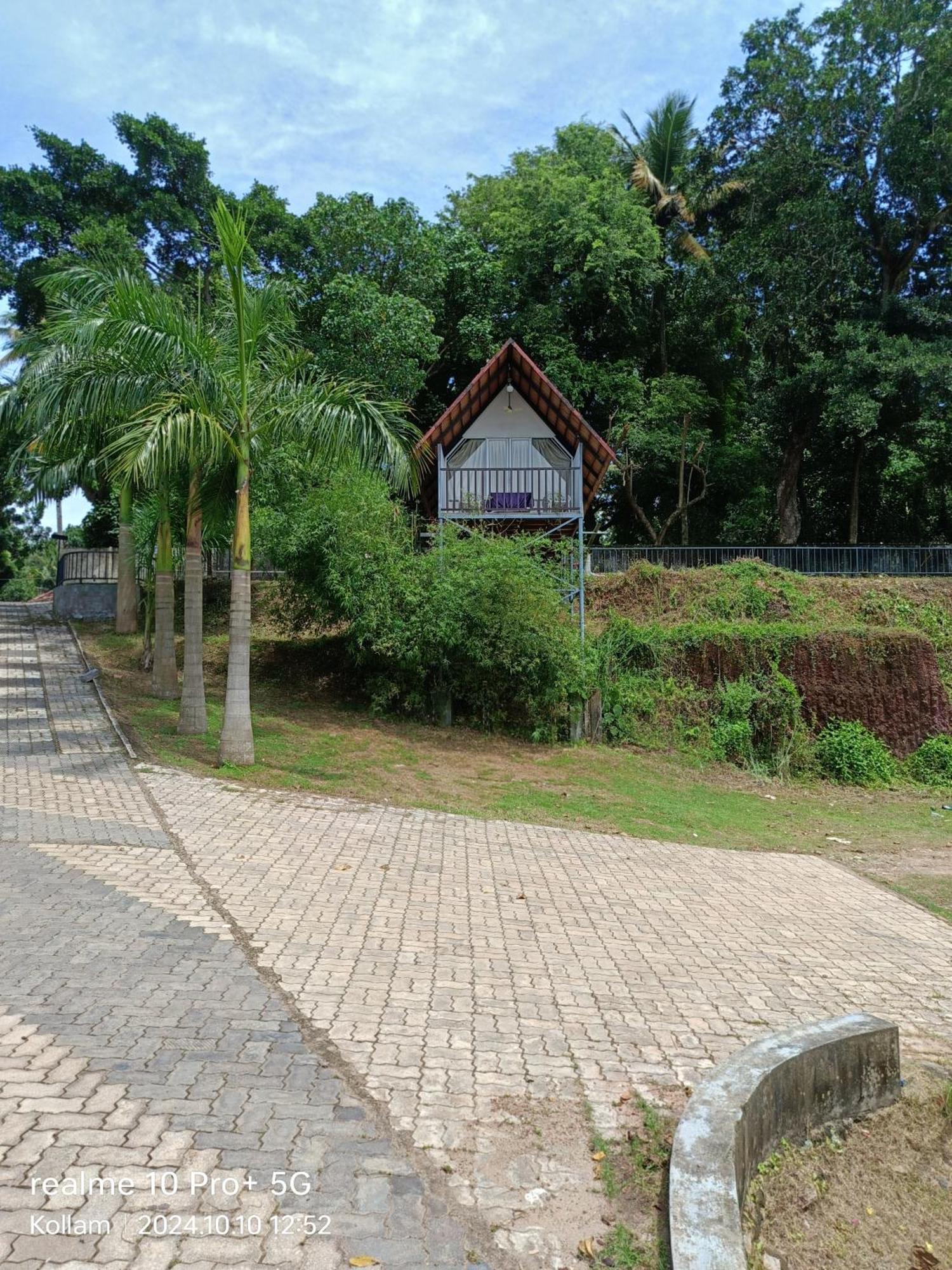 Ripples Backwater Resort, Kollam Exterior foto